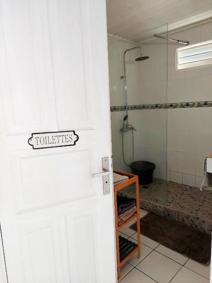 Les Cles D'Emakeys Apartamento Sainte-Anne  Exterior foto