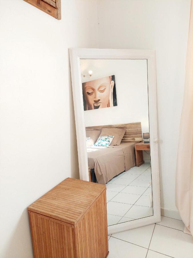 Les Cles D'Emakeys Apartamento Sainte-Anne  Exterior foto